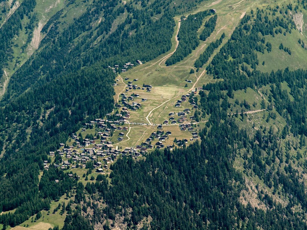 Gruppenhaus Im Walliser Alpstyle Rosswald Экстерьер фото